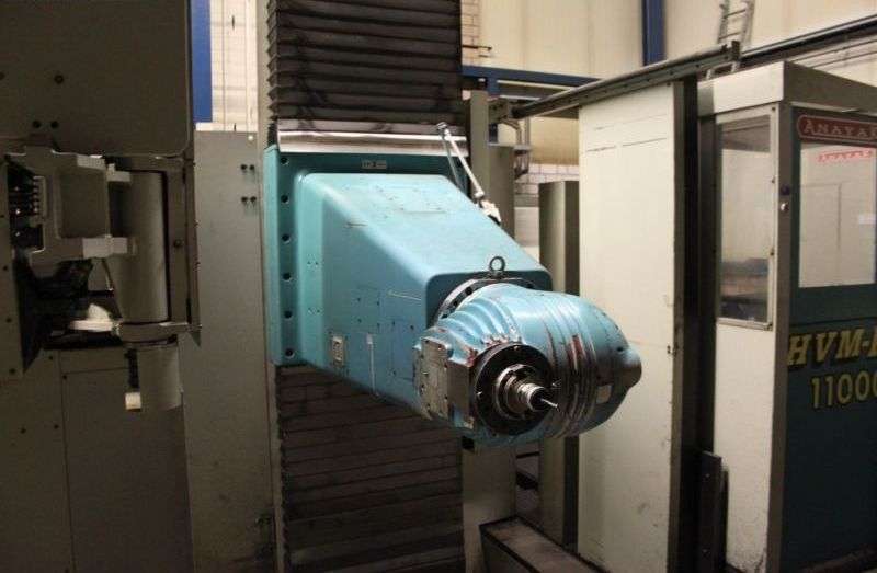 Anayak HVM 11000 P (12.140LH) CNC bed milling machine - Image 2